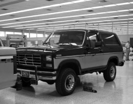 Bronco Gen 4 1987 MY
